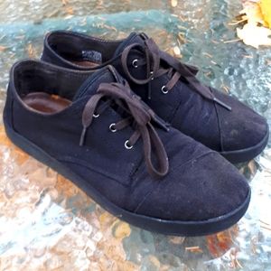 TOMS Laced Shoes